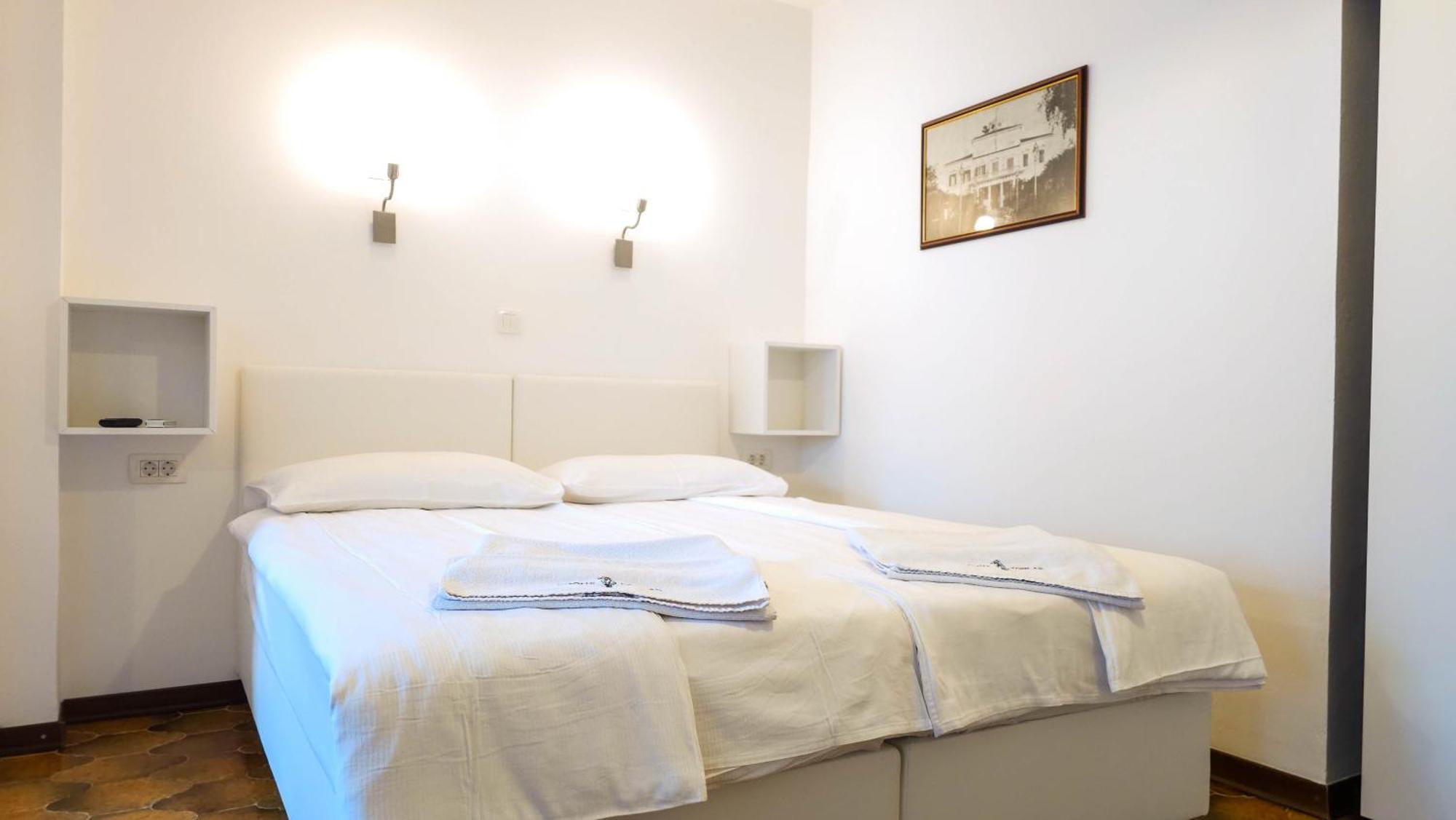 בפורטורוז Rooms Koblar מראה חיצוני תמונה