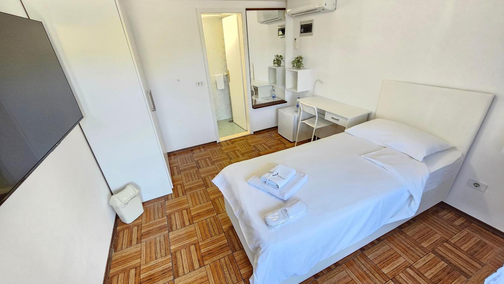 בפורטורוז Rooms Koblar חדר תמונה